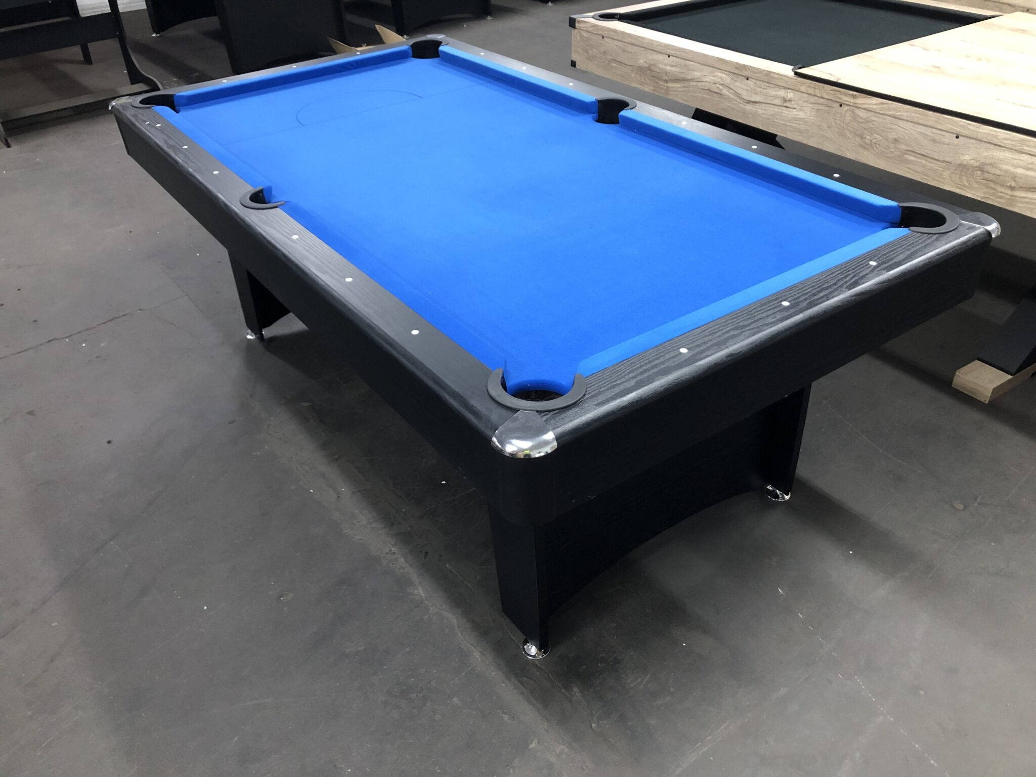 1 Best Value! 7ft Pool Table With Table Tennis & Dining!