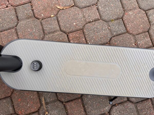New 2023 Electric Scooter 1100W 45km/h 100km Range GPS track Google - Image 11