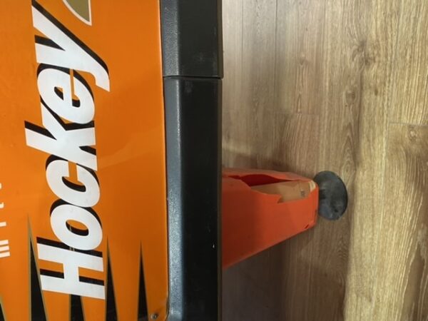 2ND HAND 7.6X4FT COMMERCIAL QUALITY AIR HOCKEY TABLE